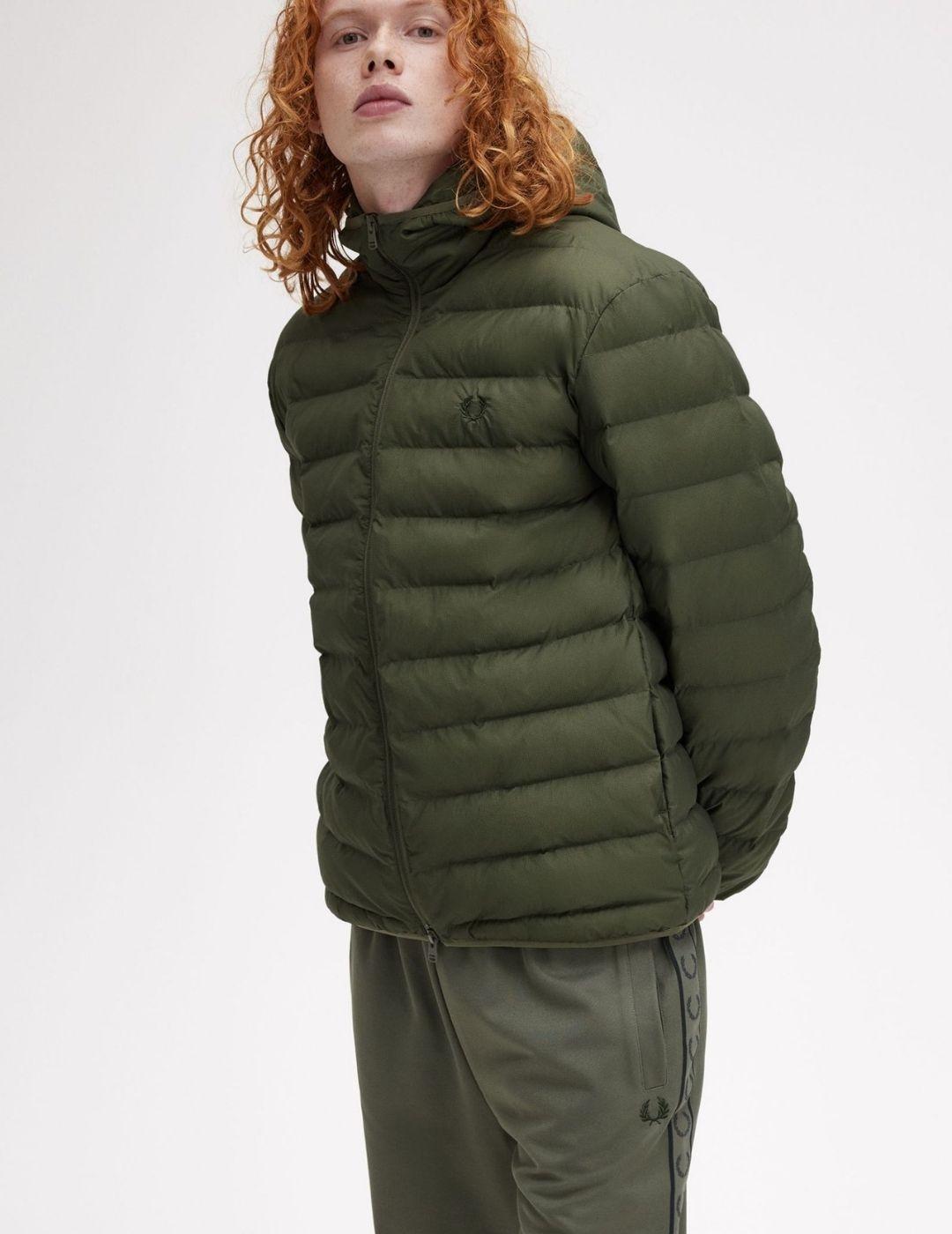 Cazadora Fred Perry Hooded Insulated Verde Oliva hombre